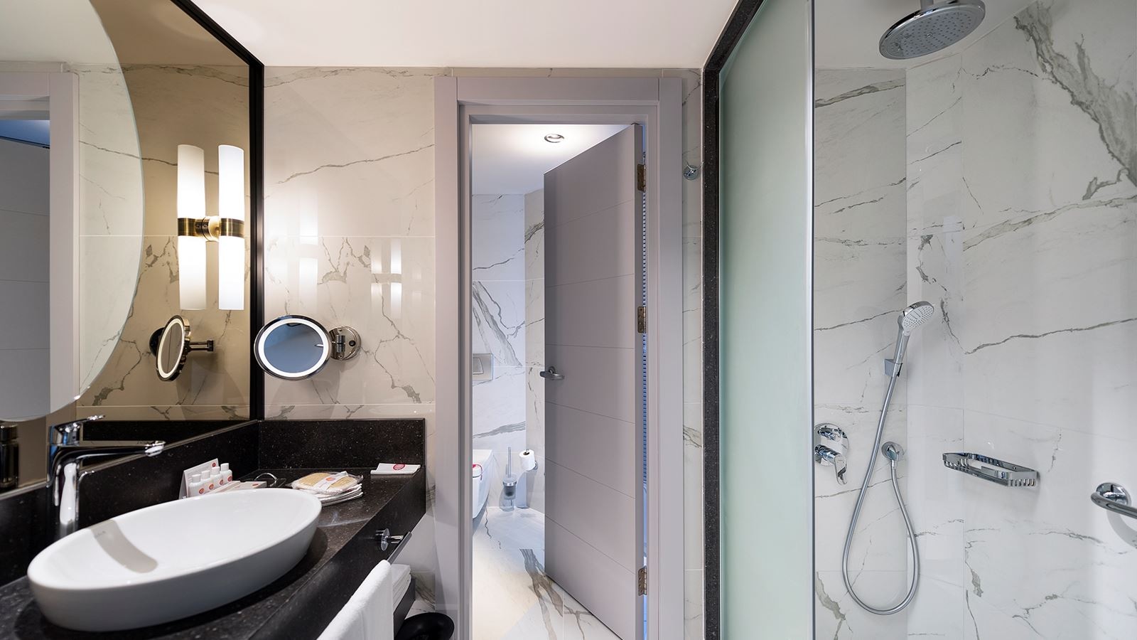 rooms-penthouse-suite-sea-view