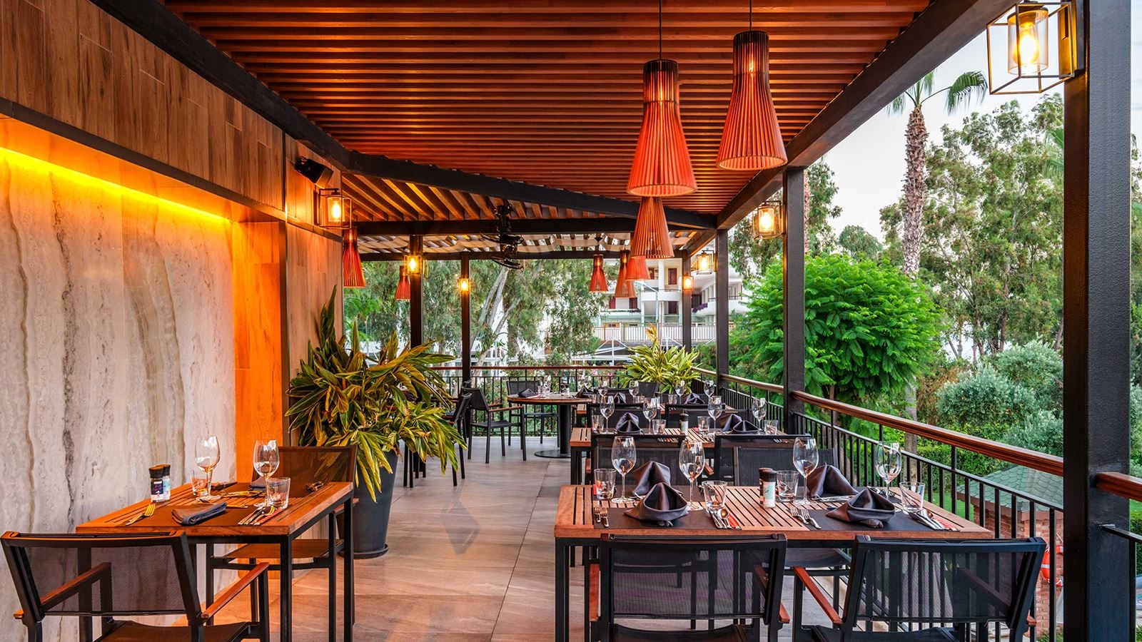 restaurants-mimoza-ala-carte-restaurant