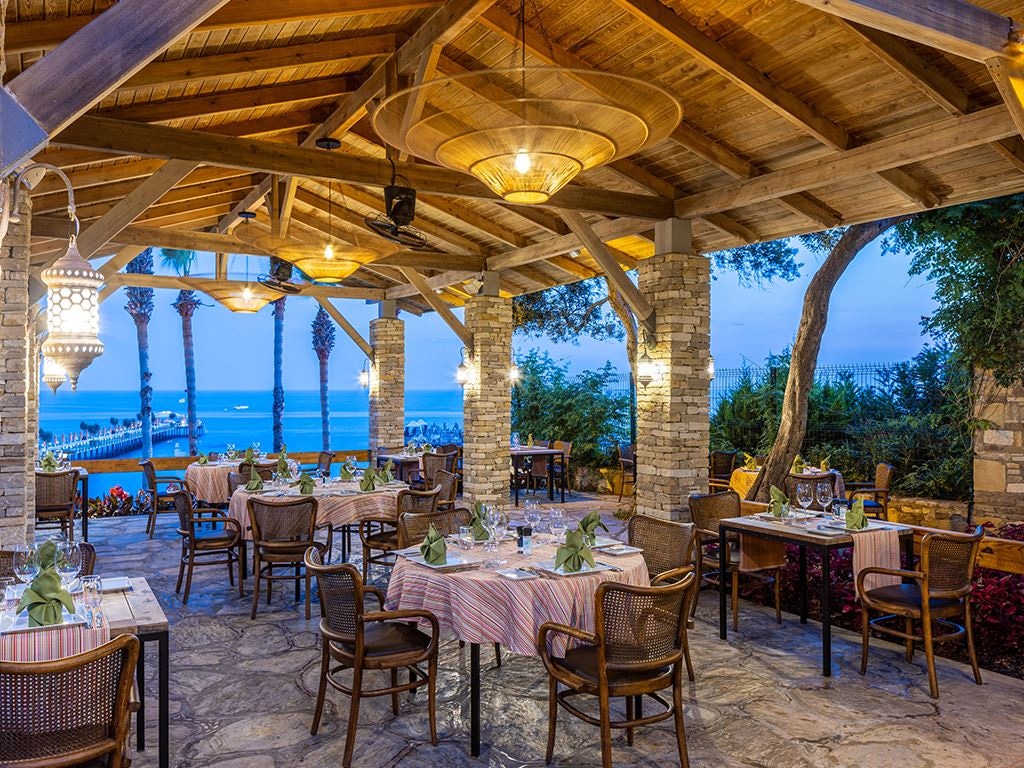 restaurants-petunya-ala-carte-restaurant