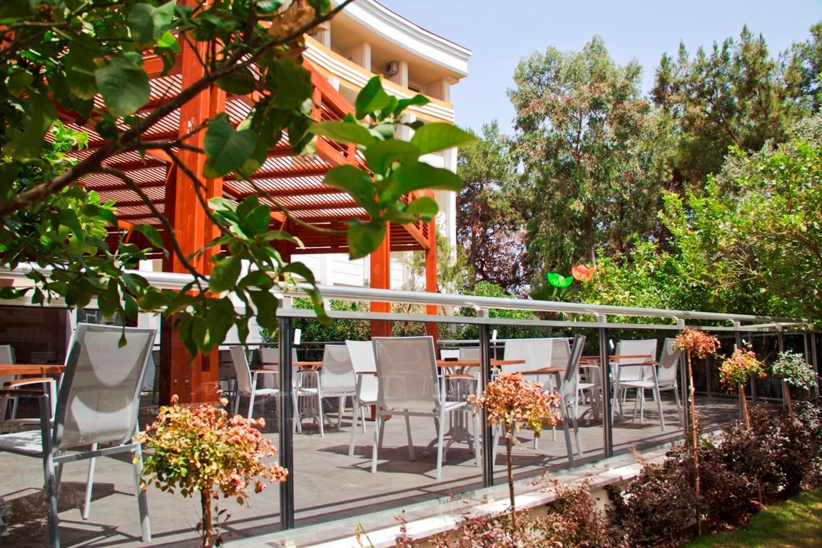bars-beach-bar