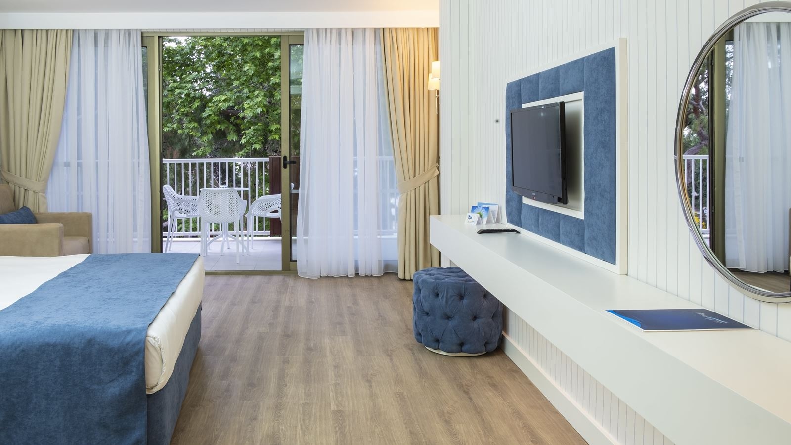 rooms-comfort-standart-land-view