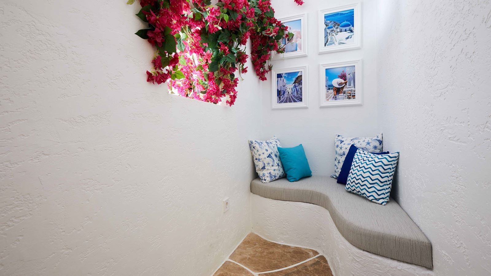 restaurants-mykorini