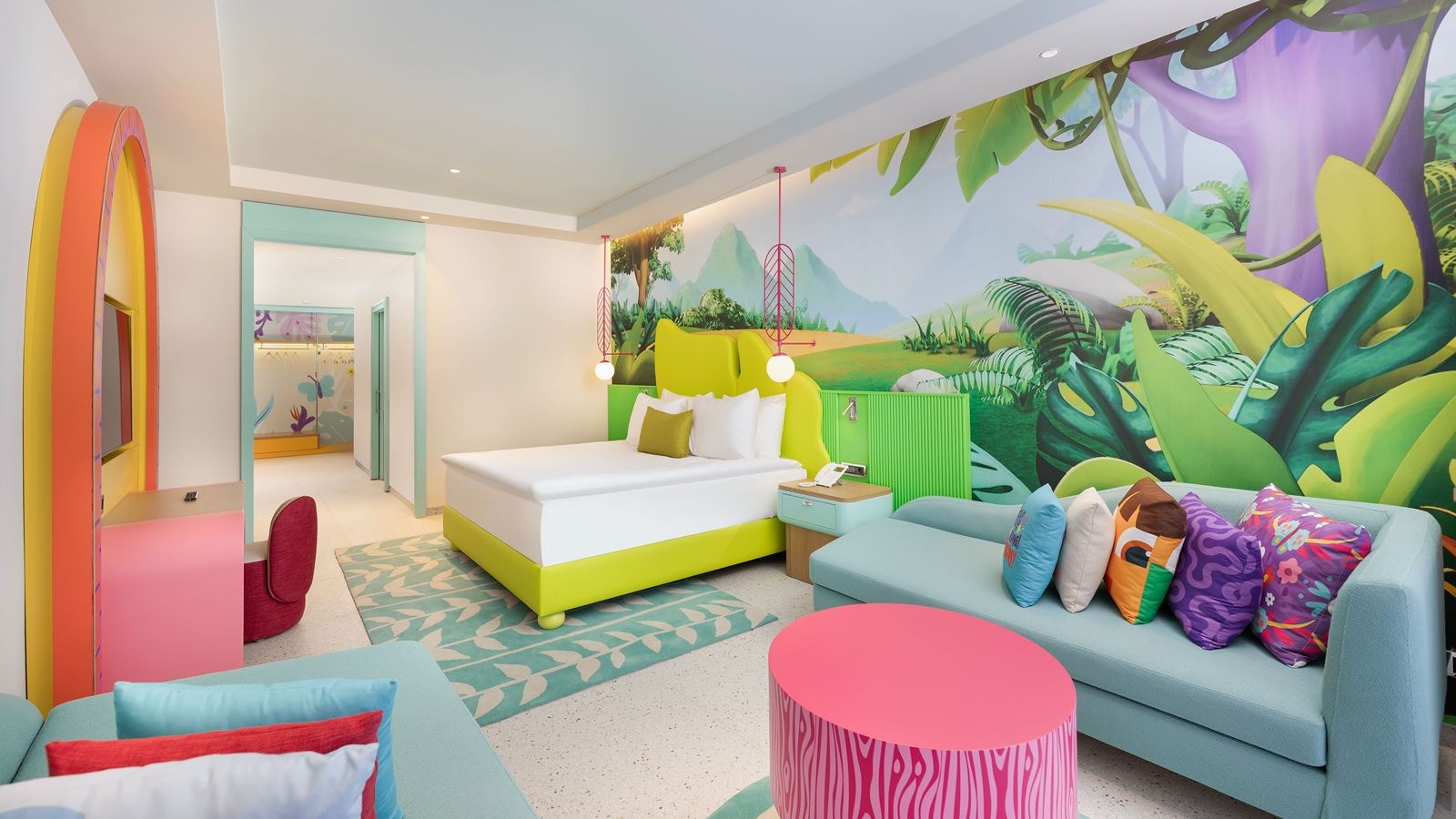 rooms-themed-deluxe-room-connection