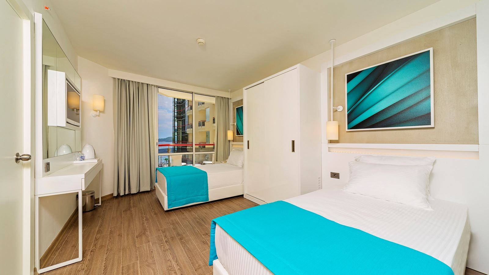 rooms-standard-room-land-view