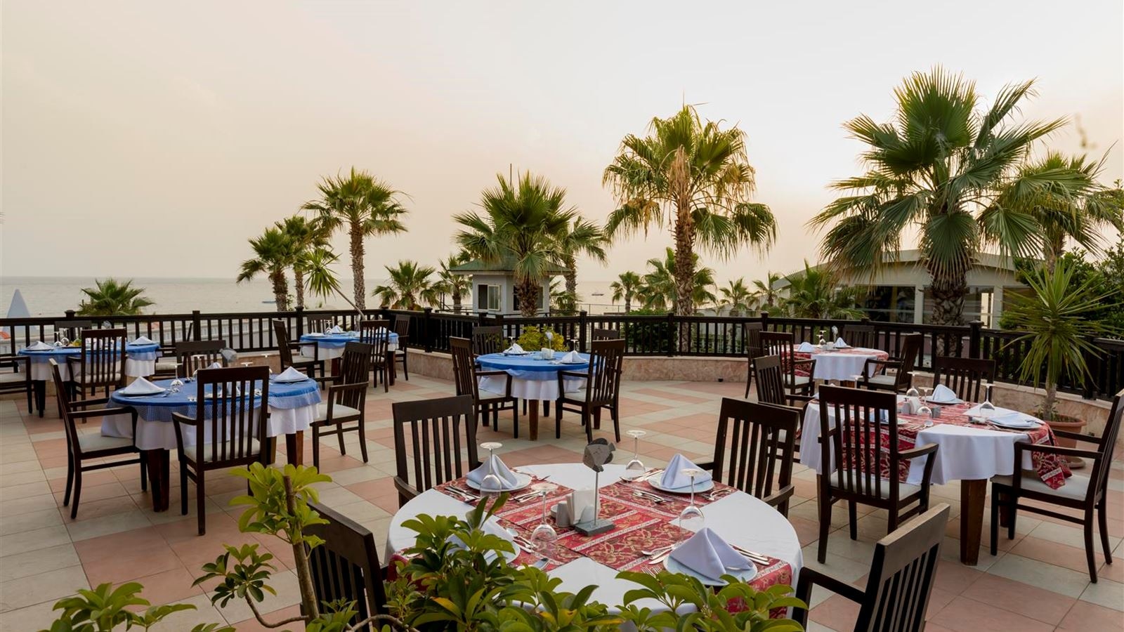 restaurants-ala-carte-restaurant