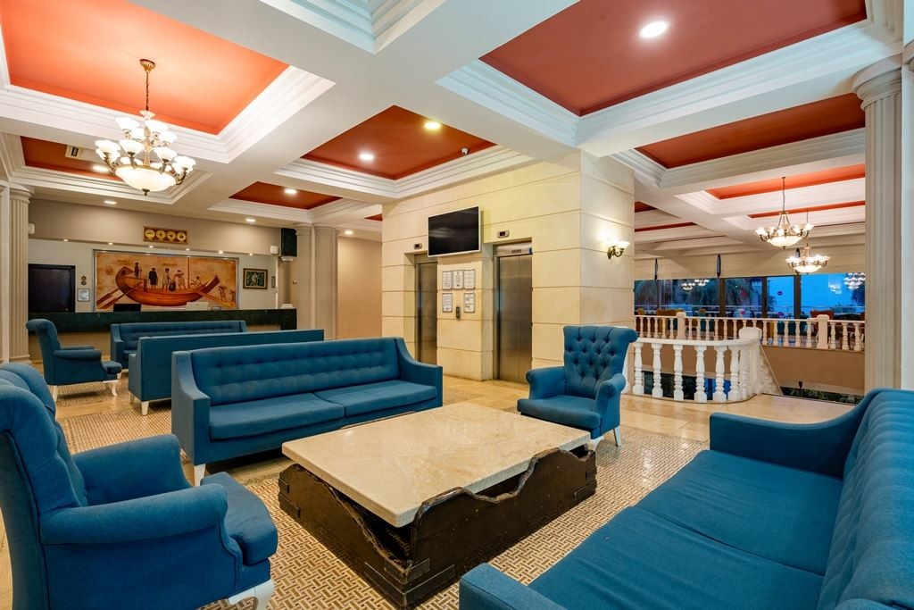 general-main-building