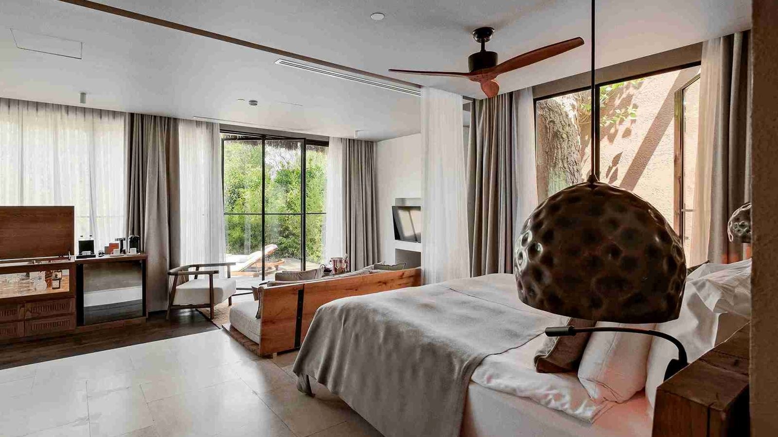 rooms-signature-suite