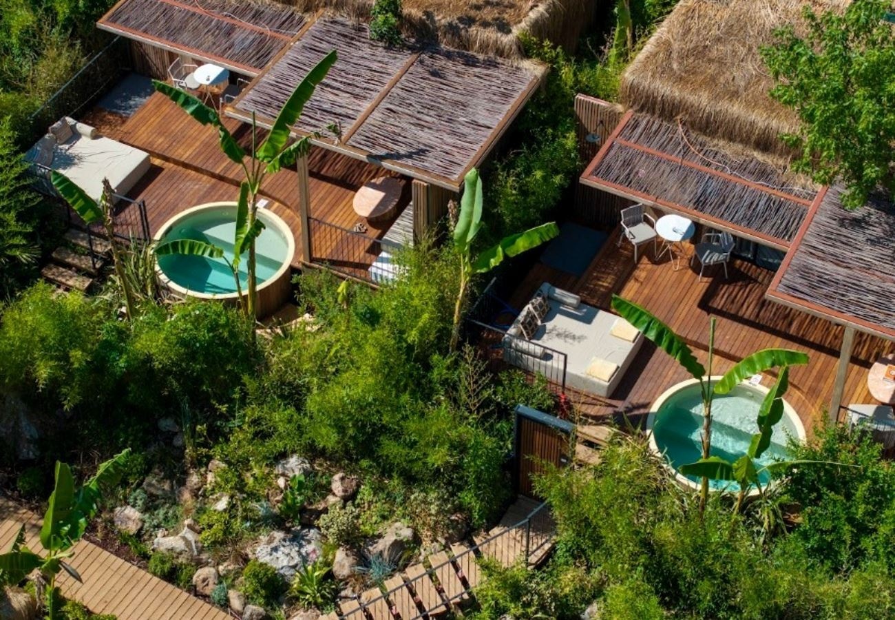 rooms-serenity-garden-villa