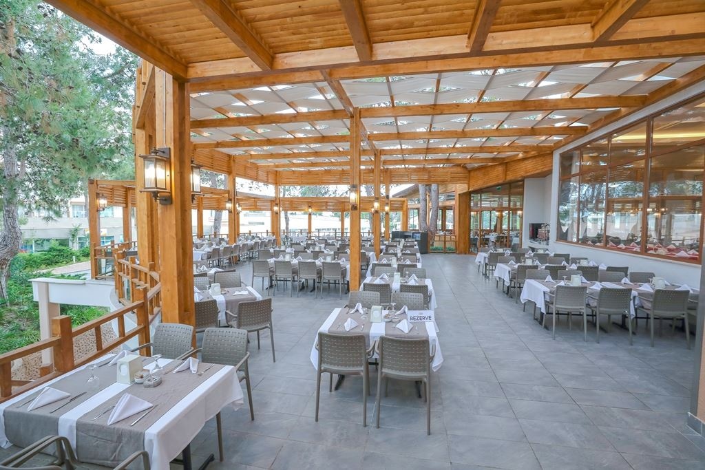 restaurants-main-restaurant