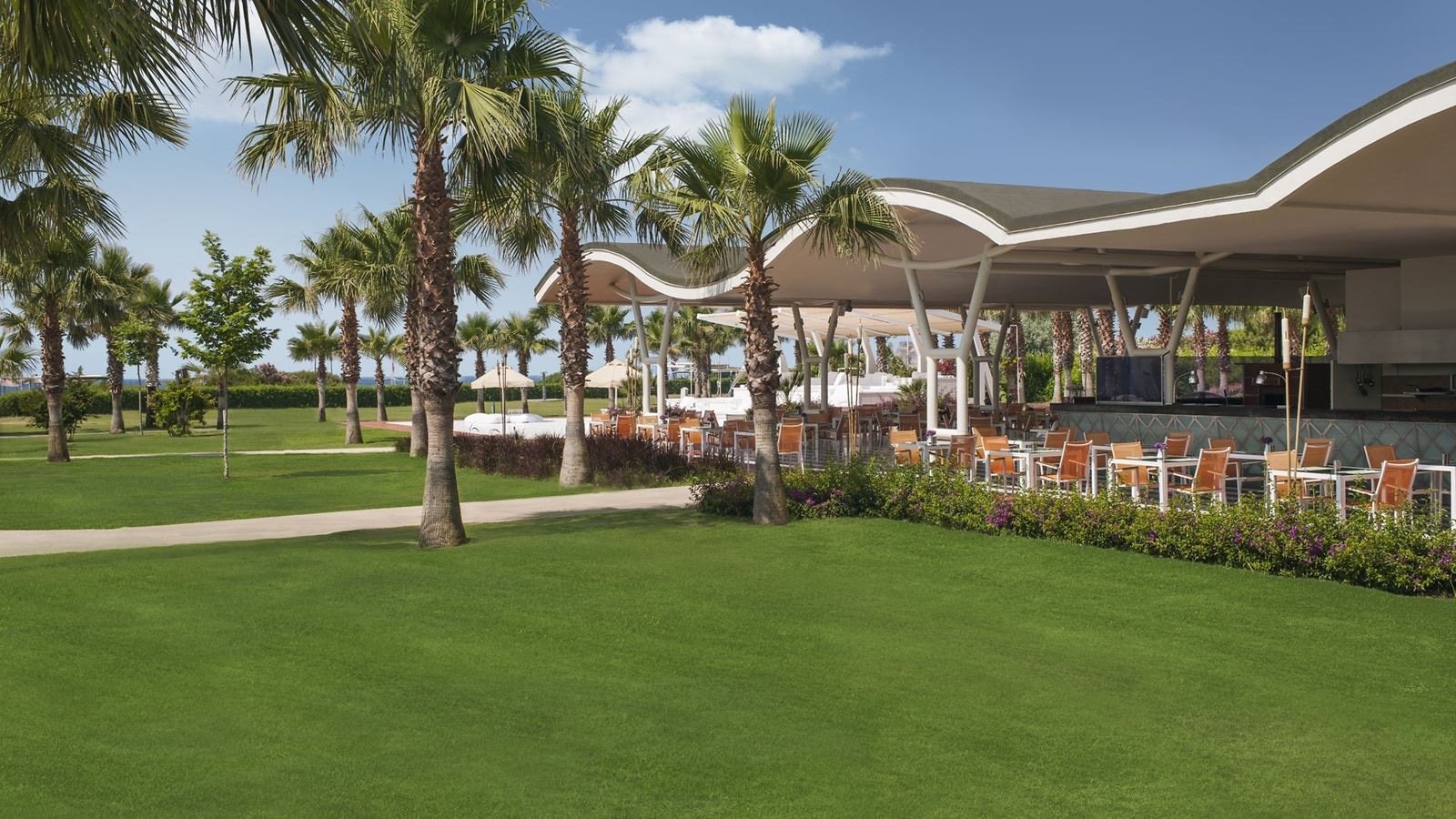 restaurants-breeze-world-cuisine