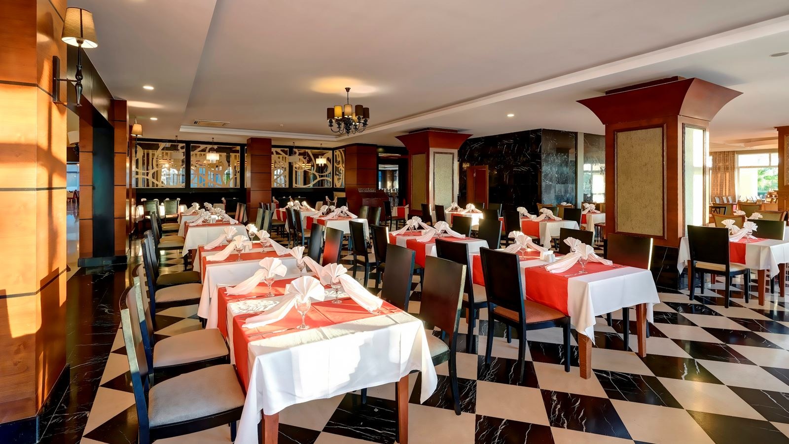 restaurants-main-restaurant