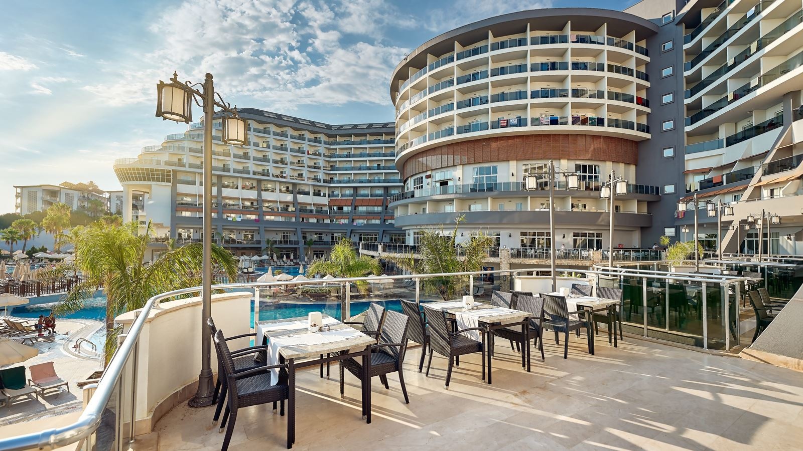 restaurants-main-restaurant