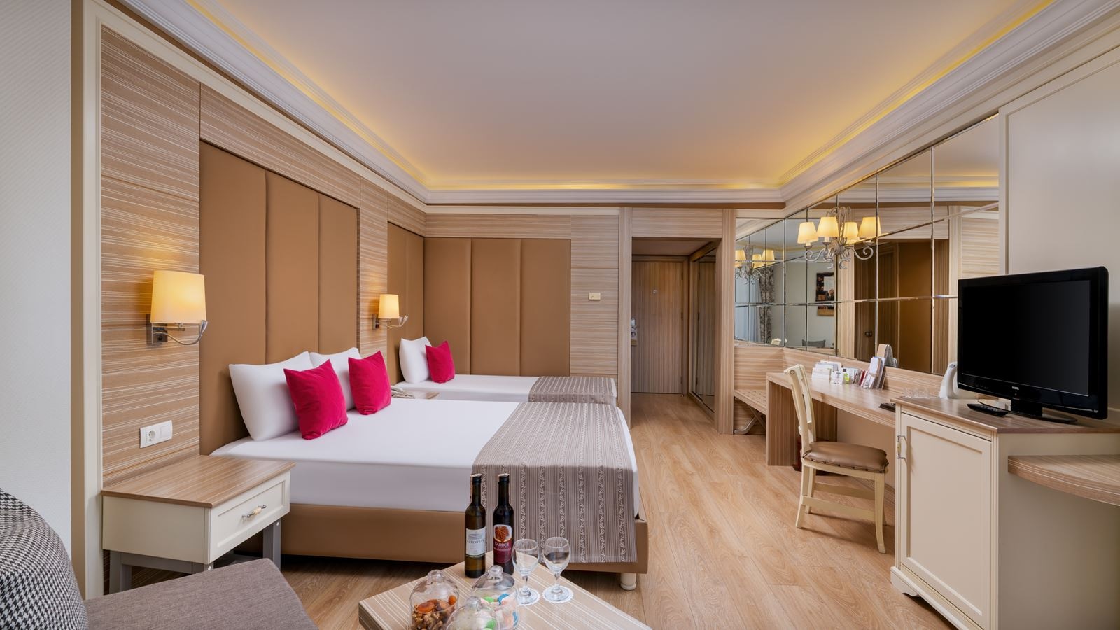 rooms-standart-room-land-view