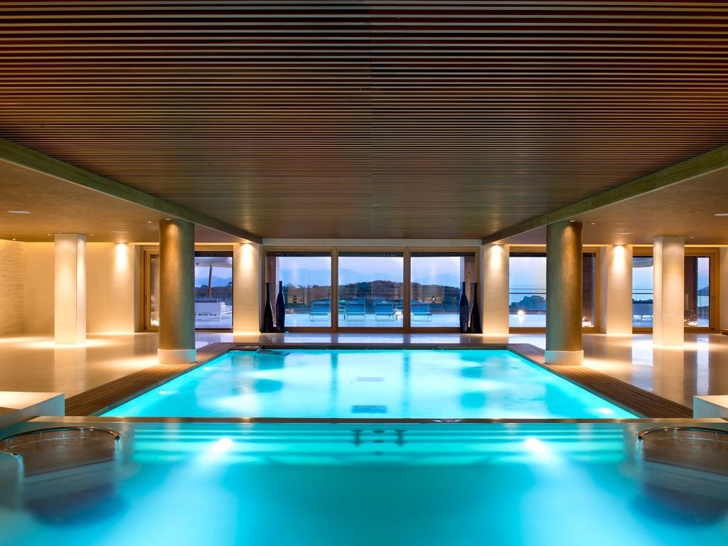pools-indoor-pool