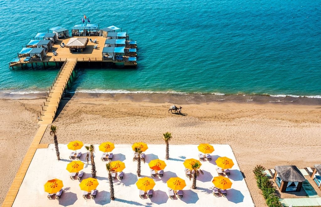 bars-palazzo-mansions-pier-bar