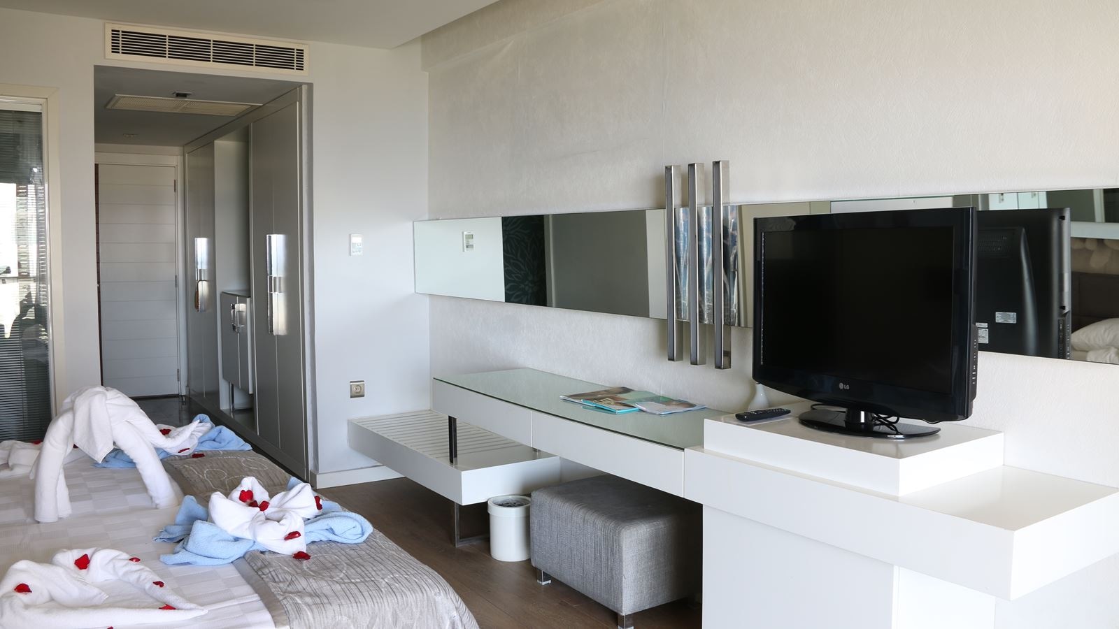 rooms-superior-standard-with-jakuzzi