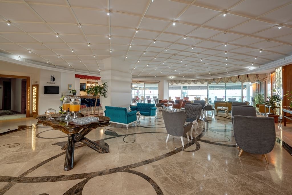 general-main-building