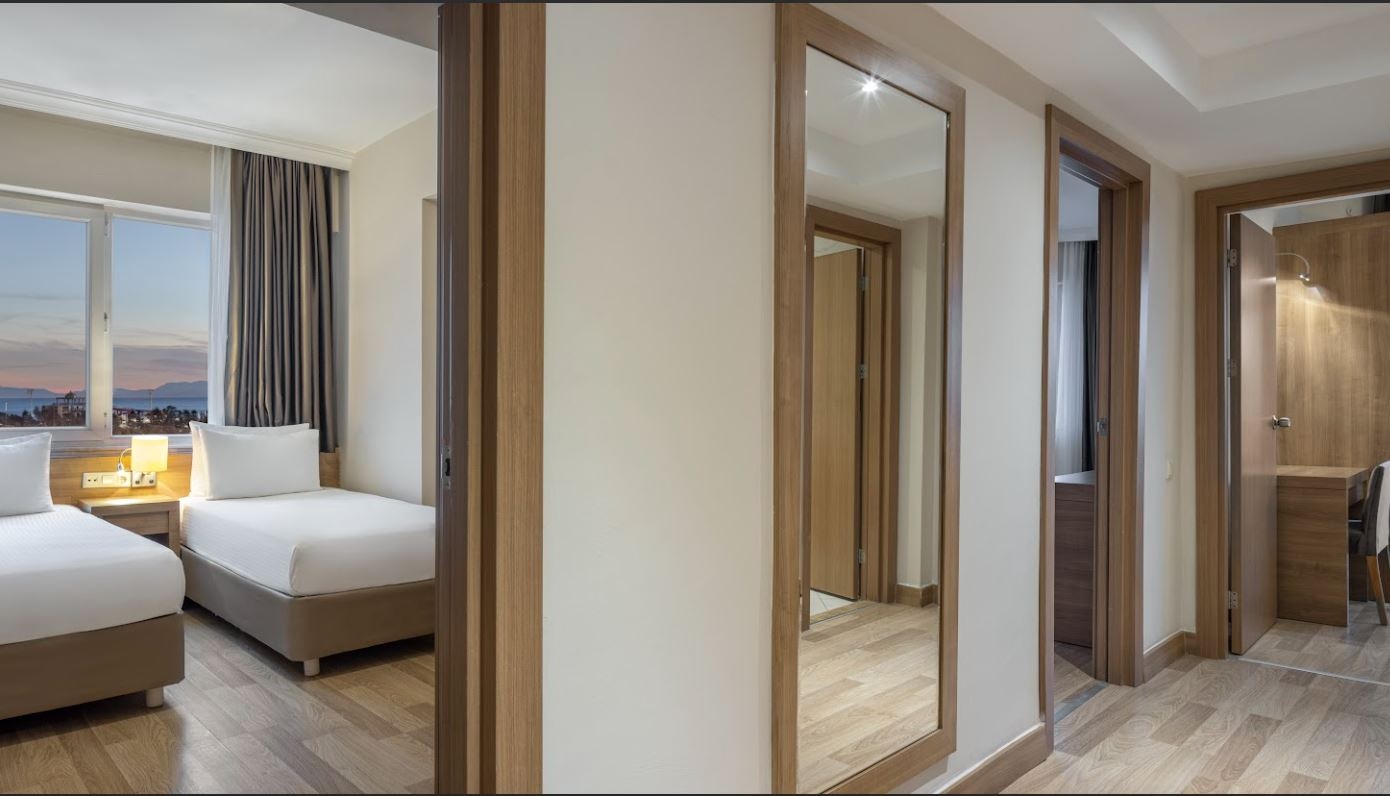 rooms-family-suite-2-bedrooms