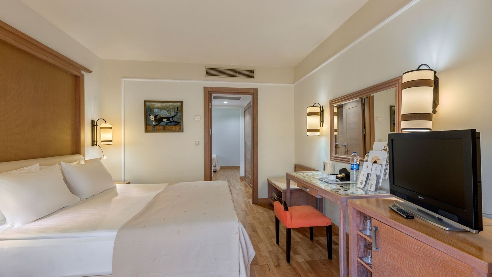 rooms-family-room-side-sea-view