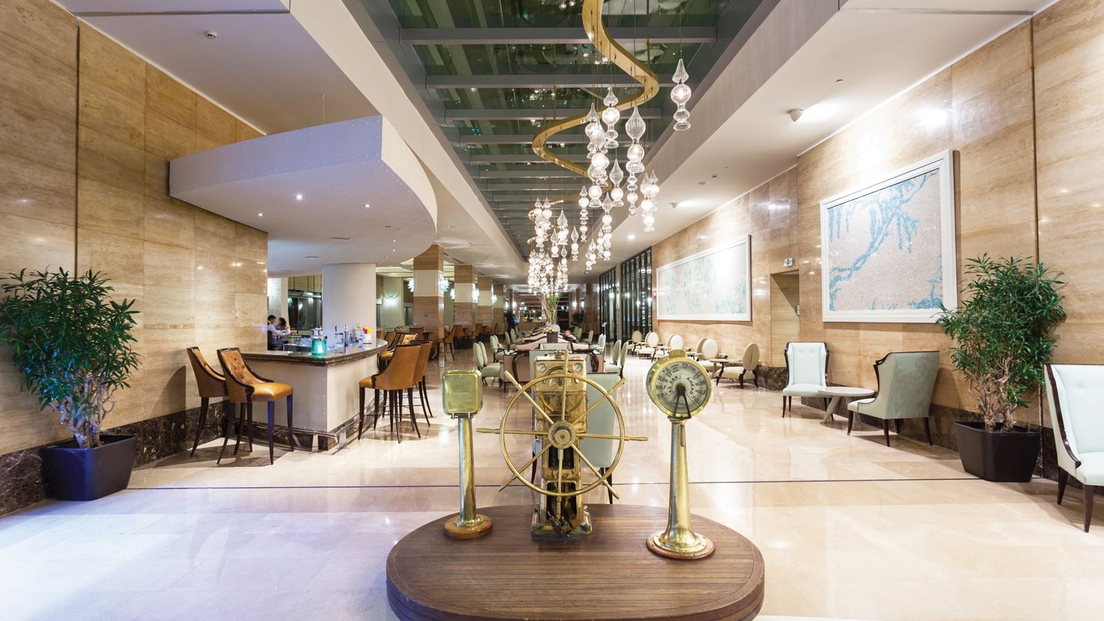 bars-cordelia-lobby-bar