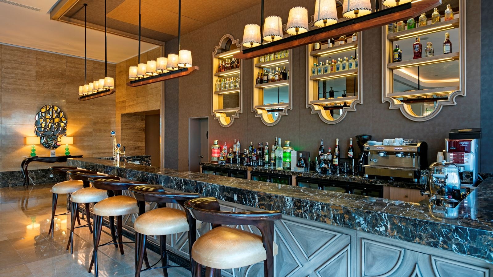 bars-cordelia-lobby-bar