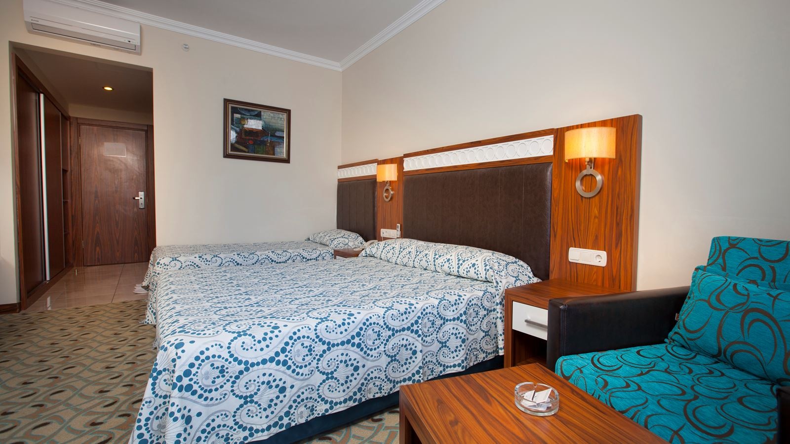 rooms-standard-room