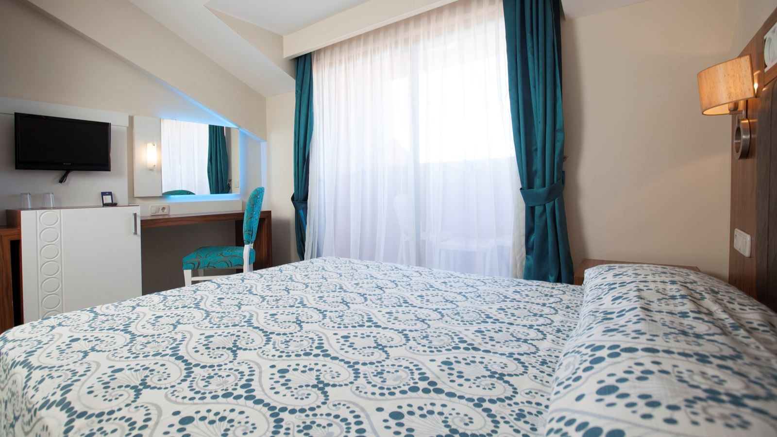 rooms-family-room