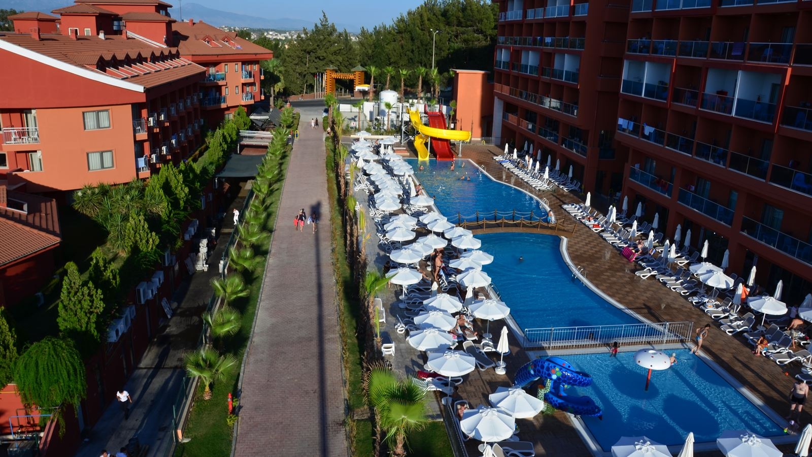 pools-outdoor-pool