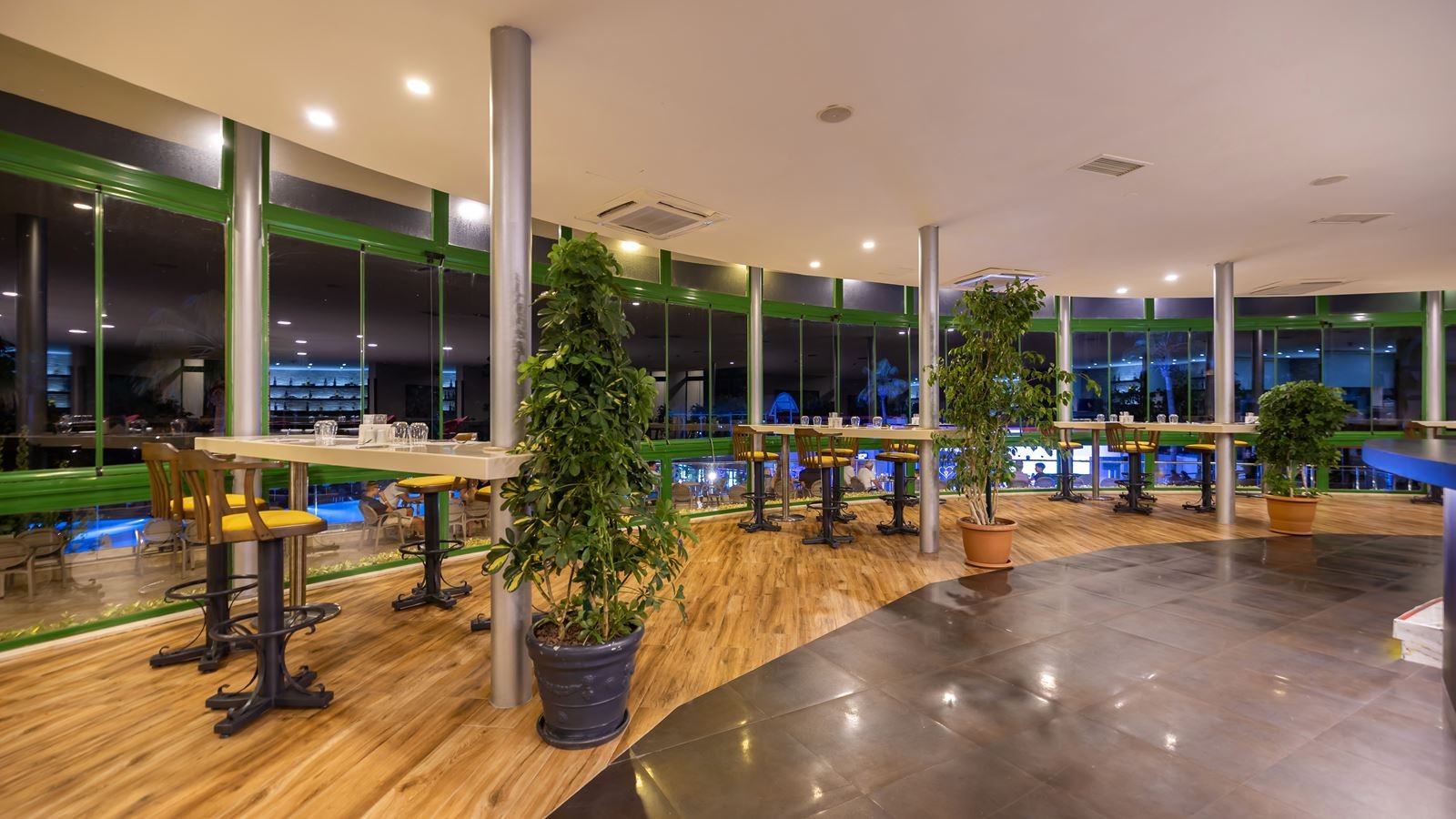 restaurants-latelier-du-chef-bistro