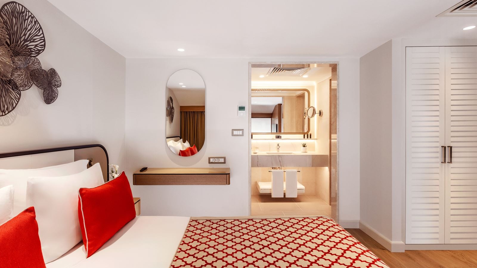 rooms-deluxe-dublex-land-view