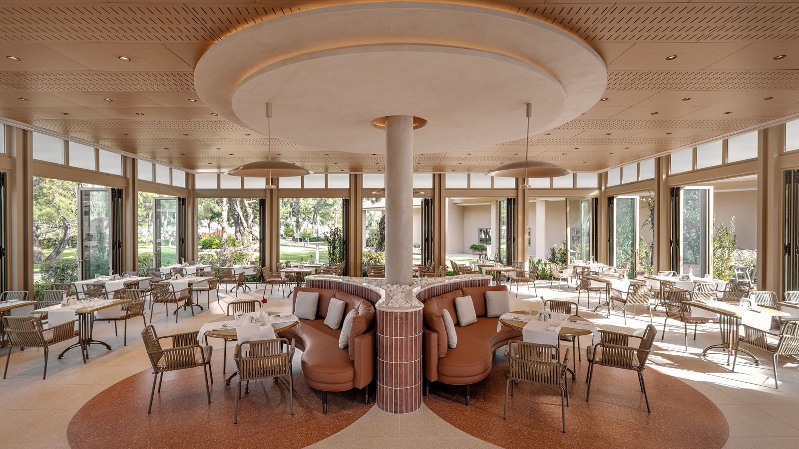 restaurants-divan-restaurant