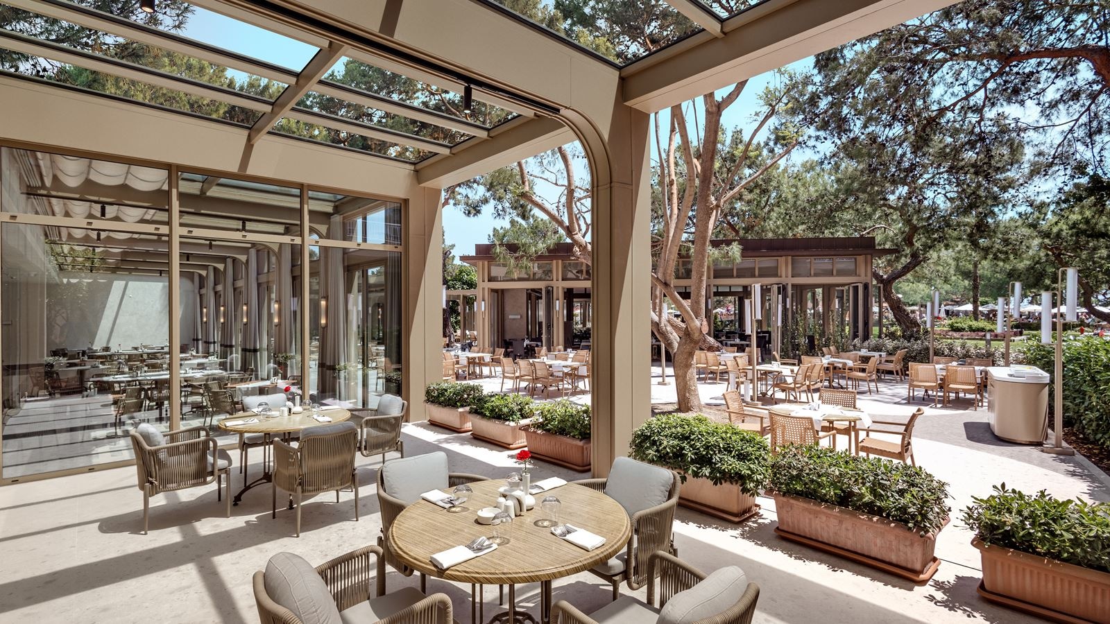 restaurants-divan-restaurant