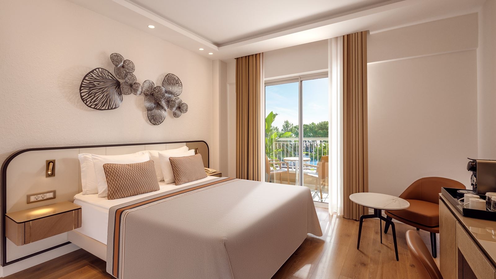 rooms-deluxe-family-sea-view