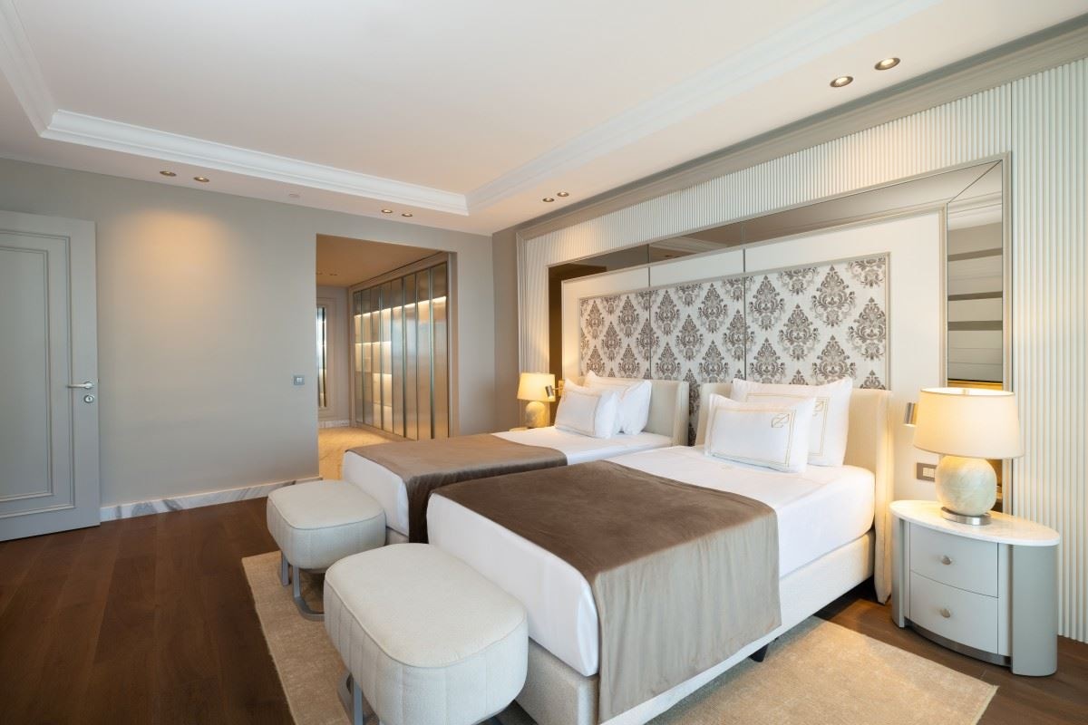 rooms-mare-signature-family-suite-sea-view-venezia-building-6th-floor