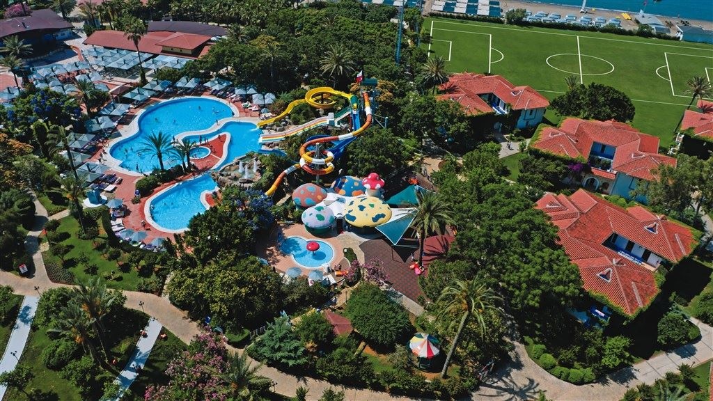 pools-outdoor--indoor-pool
