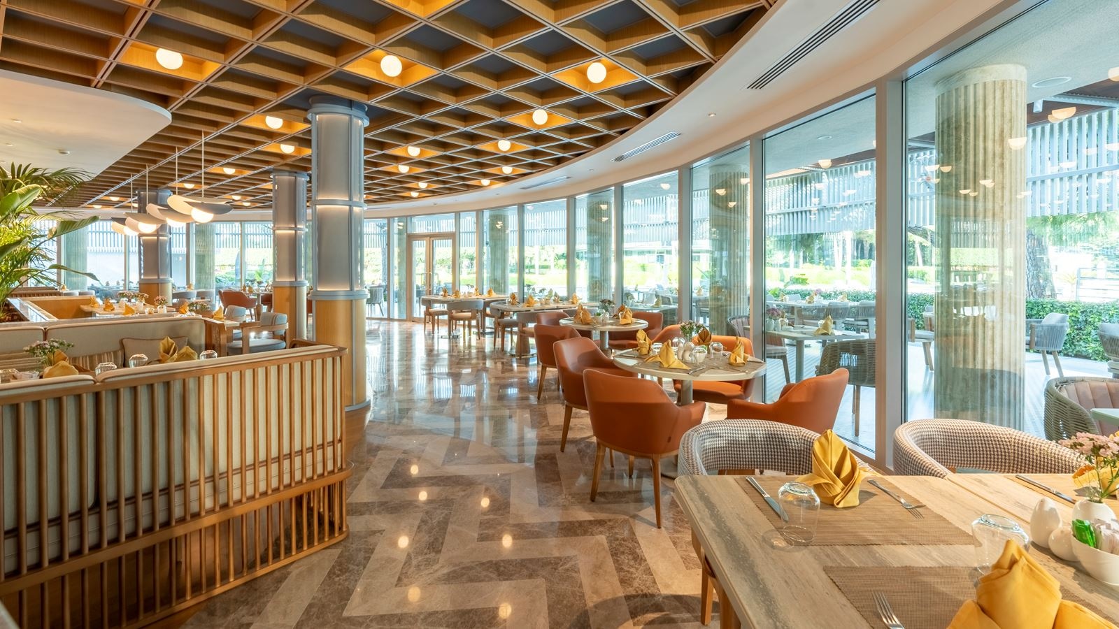 restaurants-restaurants