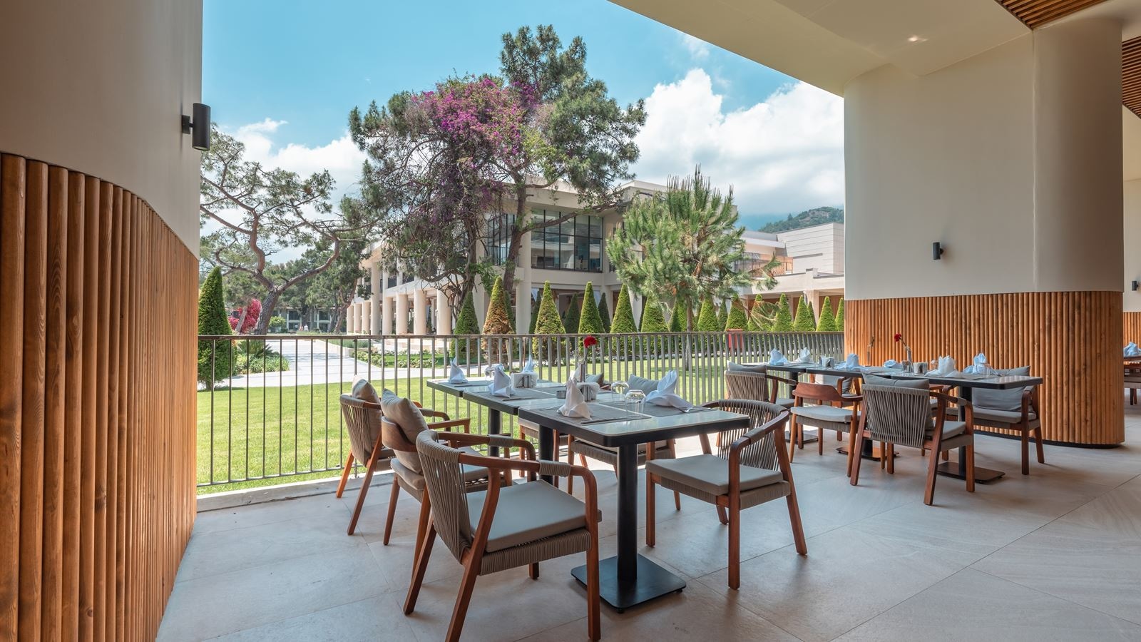 restaurants-cuisinanatolia-main-restaurant