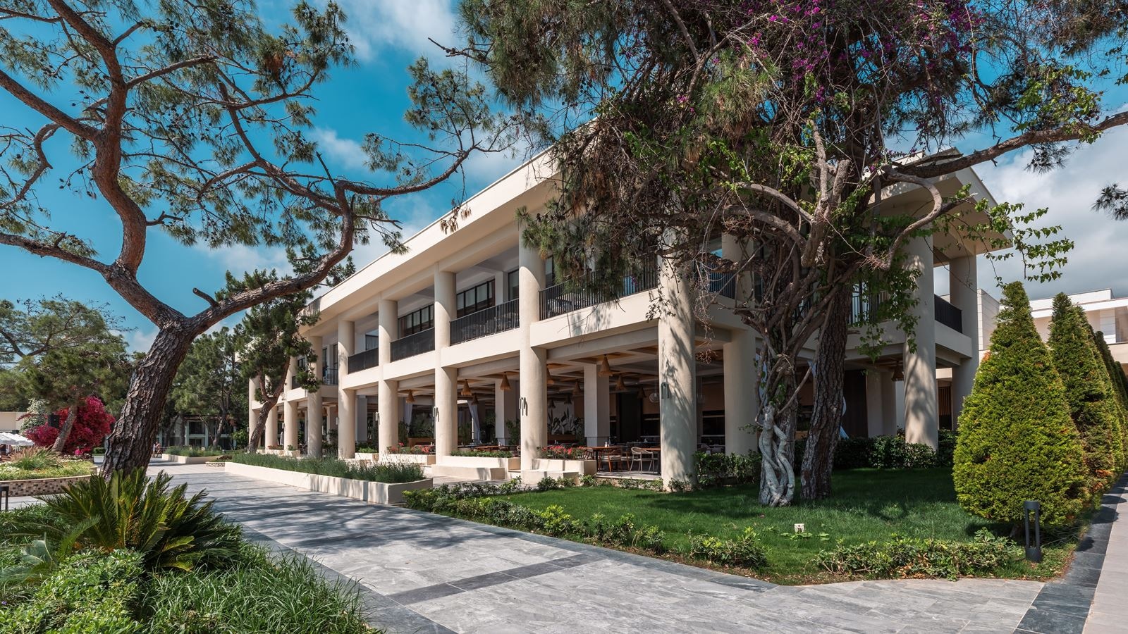 restaurants-pronzo-snack-restaurant