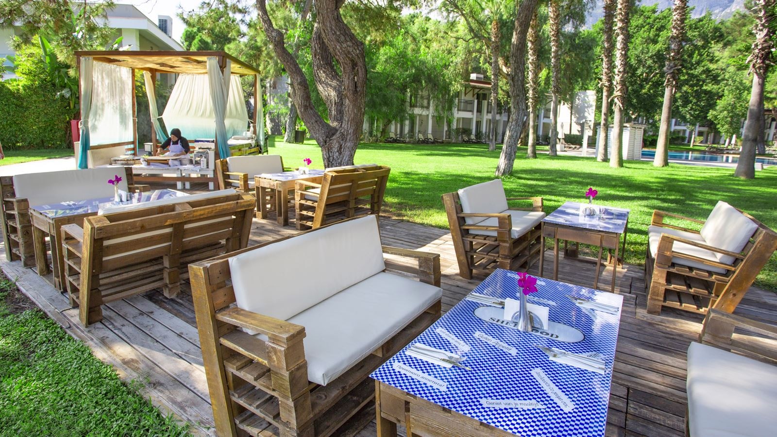 restaurants-sherfood-street