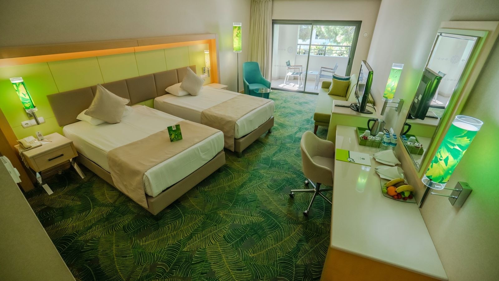 rooms-standard-room-garden-view--annex-building--cornelia-garden-room