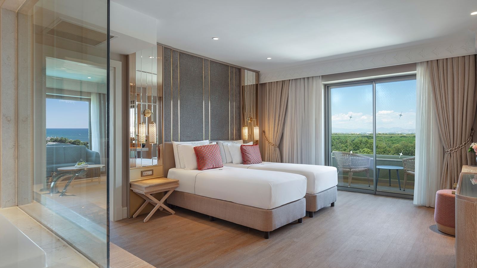rooms-family-suite-sea-view