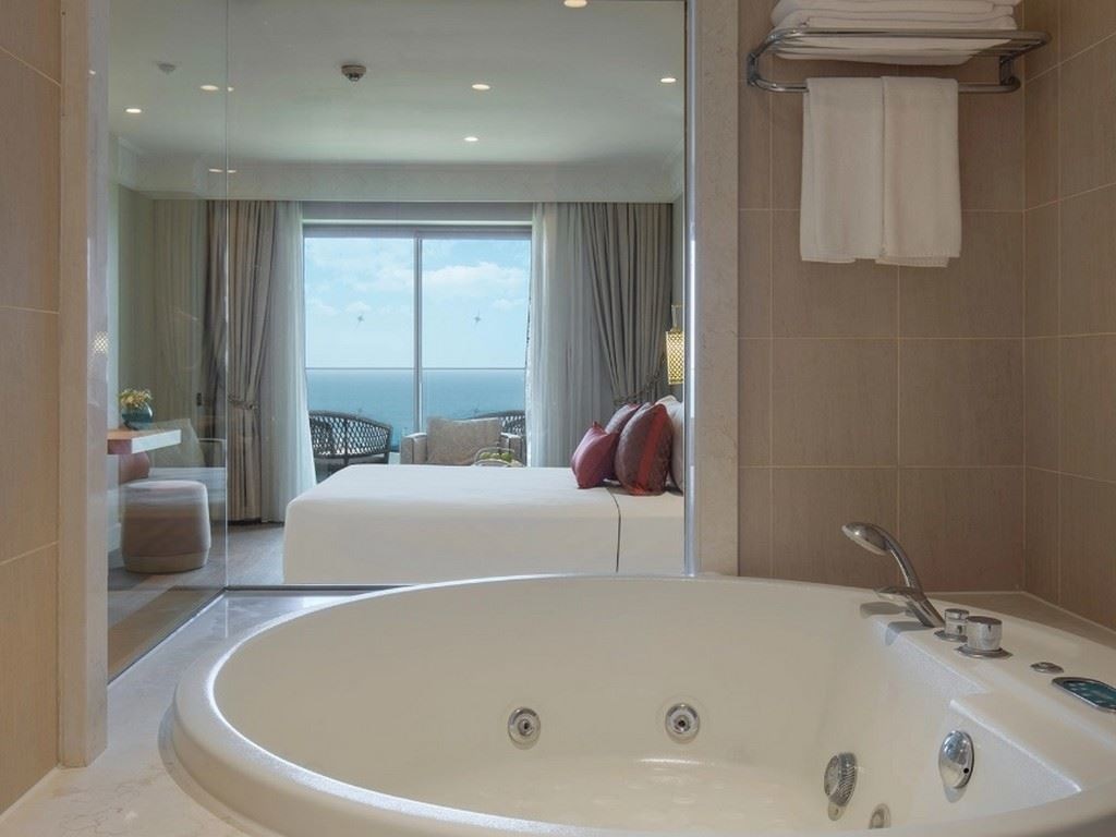 rooms-honeymoon-room-sea-view