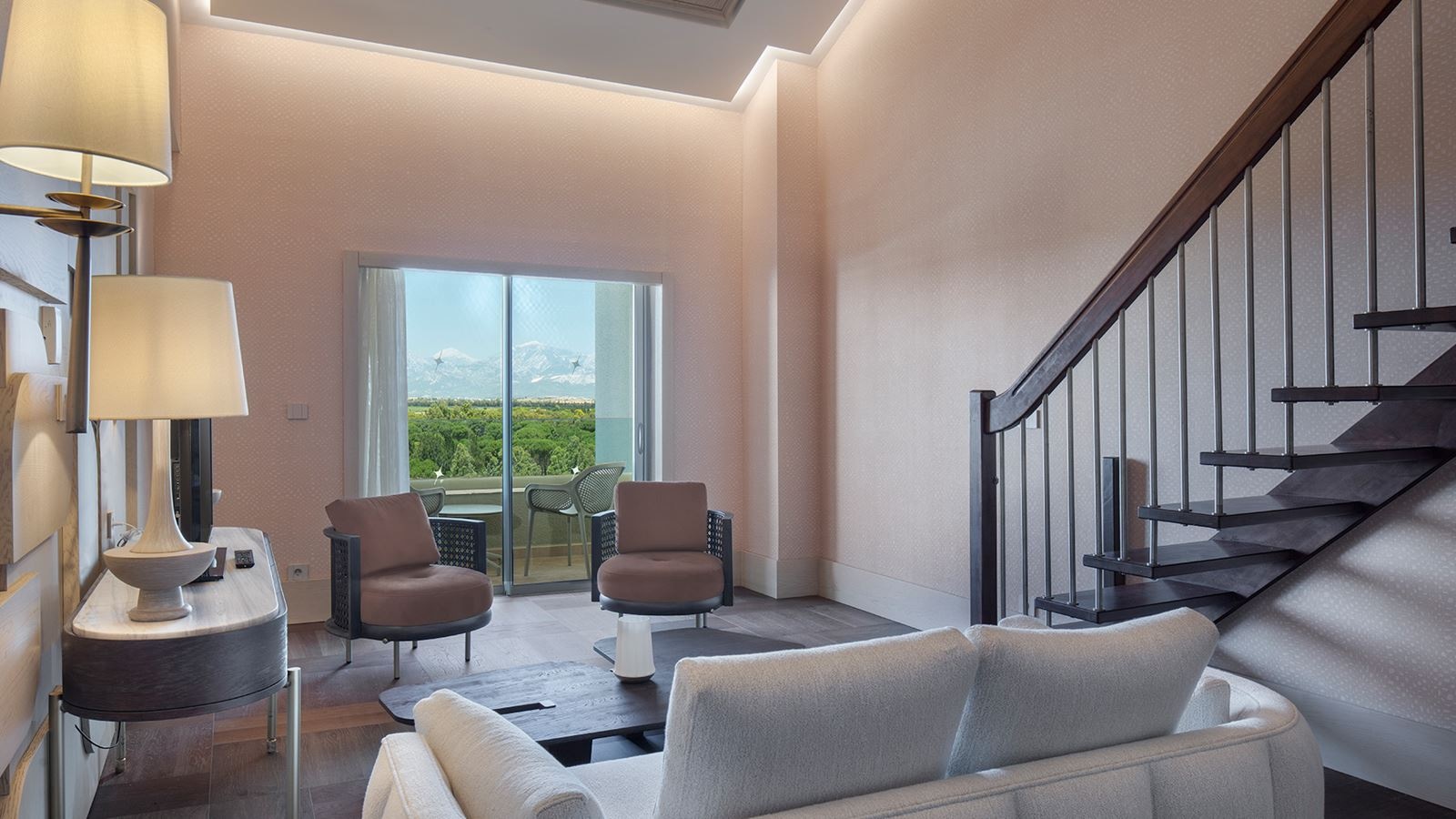 rooms-excellency-suite