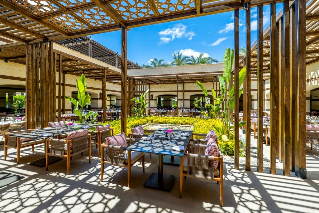 restaurants-selcuk-restaurant