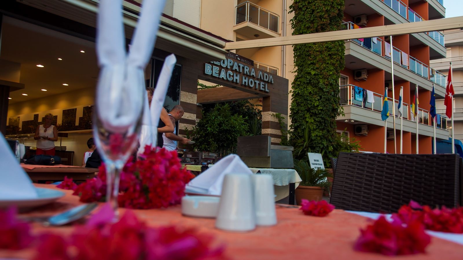 restaurants-main-restaurant