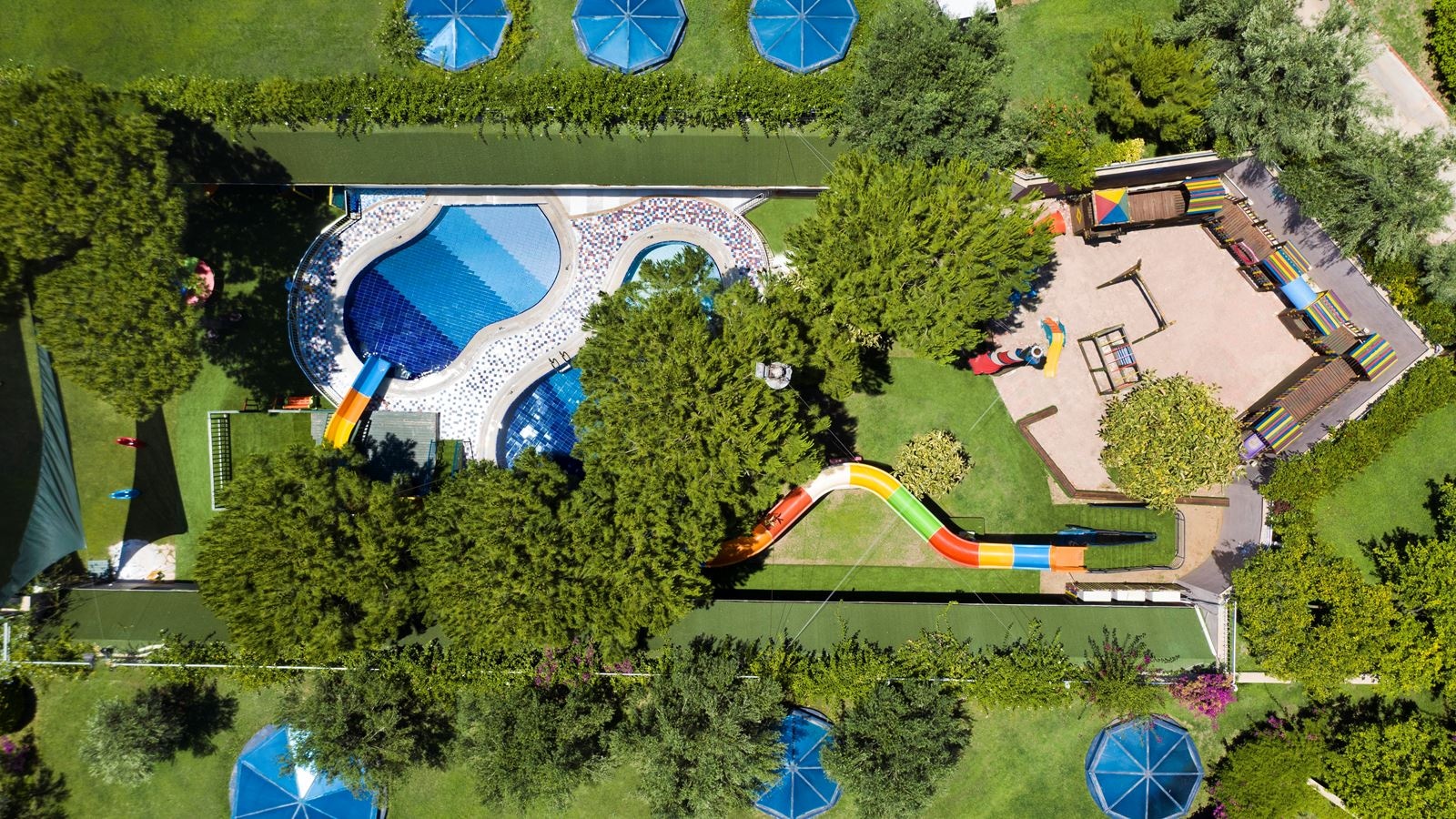 pools-outdoor-childrens-pool