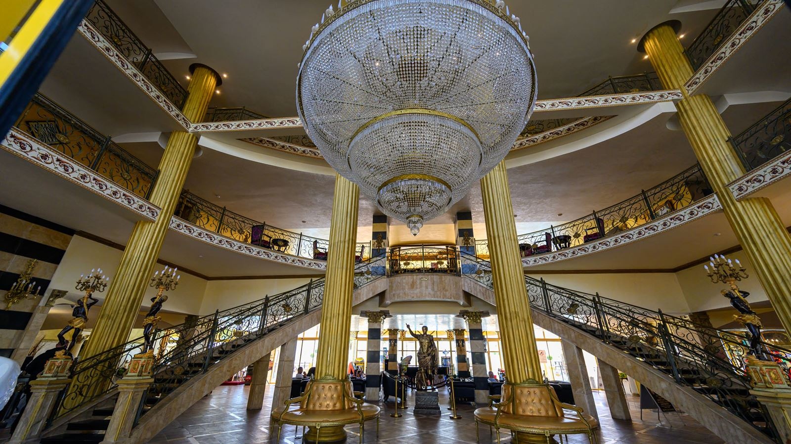 general-main-building