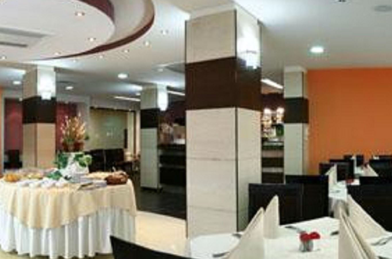 restaurants-restaurants