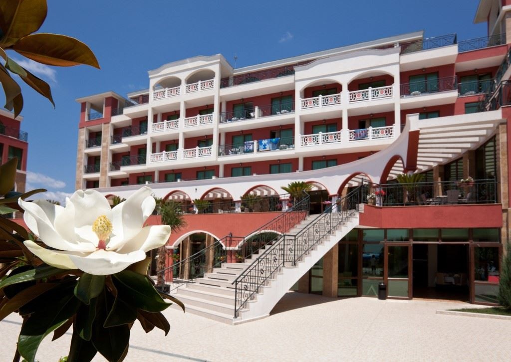 general-main-building