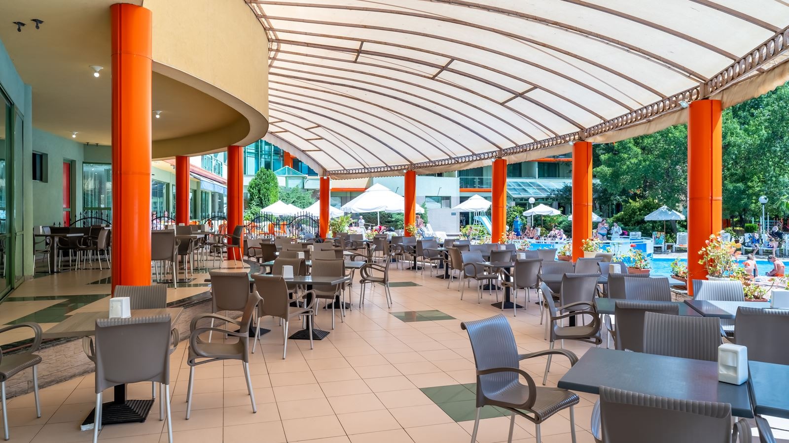 restaurants-main-restaurant